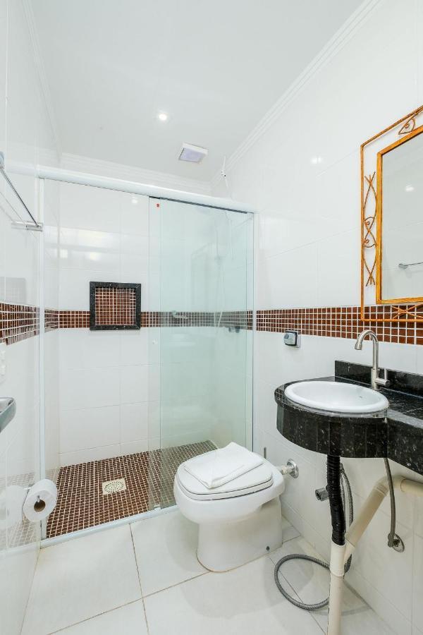 Apto Pe Na Areia Casais Em Floripa Ida105 Apartamento